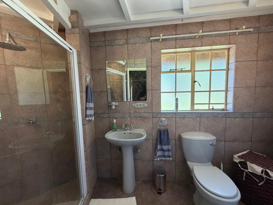 5 Bedroom Property for Sale in Metsimaholo Free State